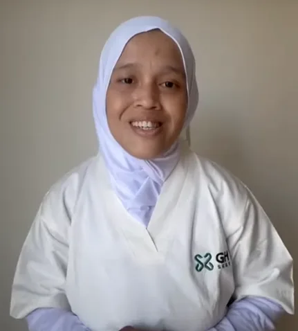 مساعدة رعاية منزلية - DEWI NURAENI
